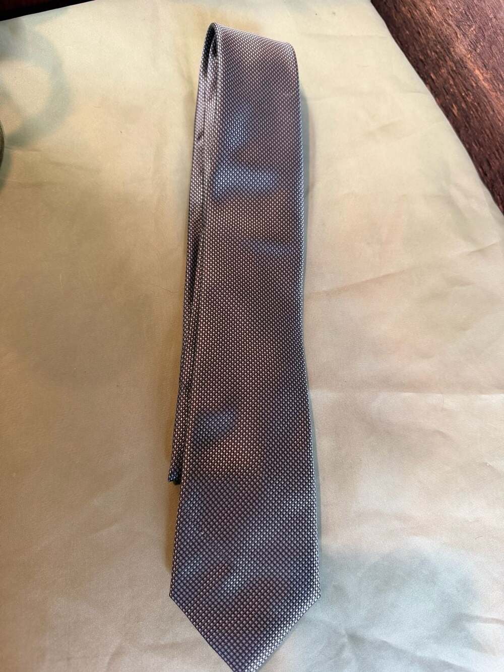 Michael Kors Men's Gray Micro-Check Pattern Necktie
